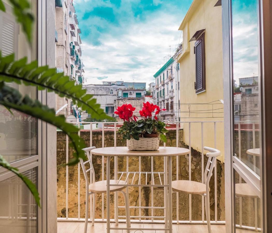 Chiaia Premium Flat, Naples Center, Near Seaside Apartment ภายนอก รูปภาพ